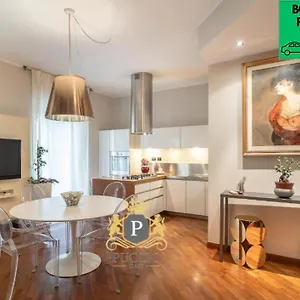  Apartment Charme In Center Italy