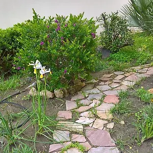 appartamento-tulipano.hotelsalgherosardinia.com/